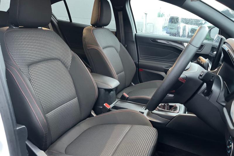 Used Ford Focus 2024 for sale - 77354397: Photo 17