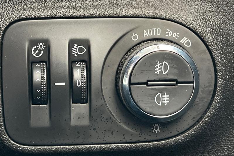 Used Vauxhall Corsa 2018 for sale - 78152985: Photo 40