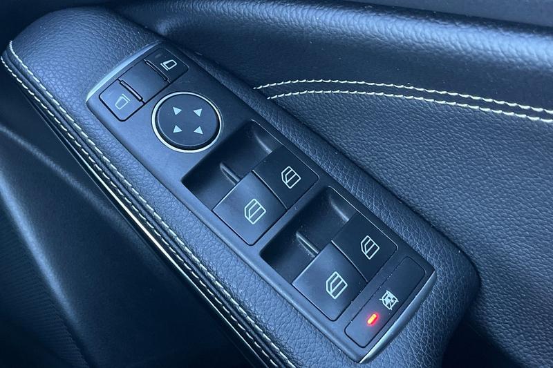 Used Mercedes-Benz A-Class 2017 for sale - 77545829: Photo 16