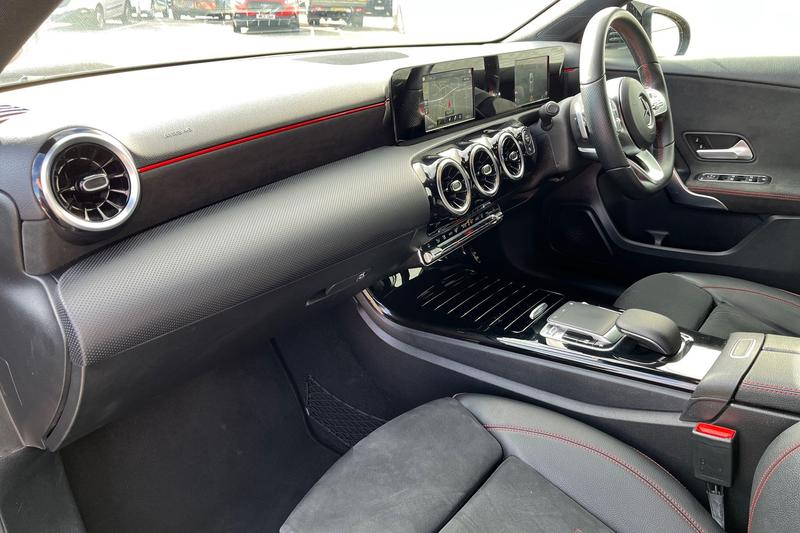 Used Mercedes-Benz A-Class 2019 for sale - 77910416: Photo 18