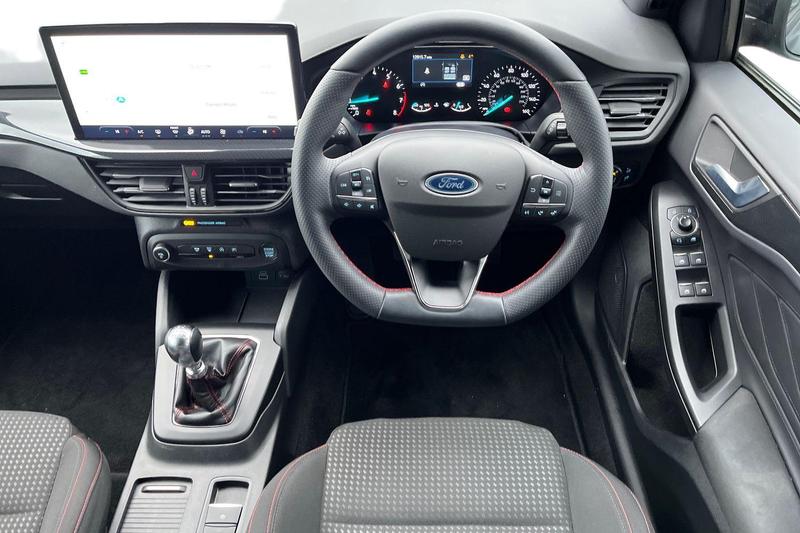 Used Ford Focus 2023 for sale - 77381603: Photo 11