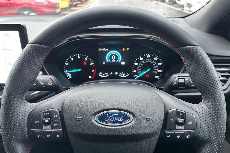 Used Ford Focus 2023 for sale - 77381603: Photo 12