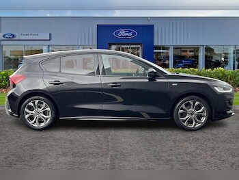 Used Ford Focus 2023 for sale - 77381603: Photo