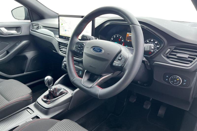 Used Ford Focus 2023 for sale - 77381603: Photo 9