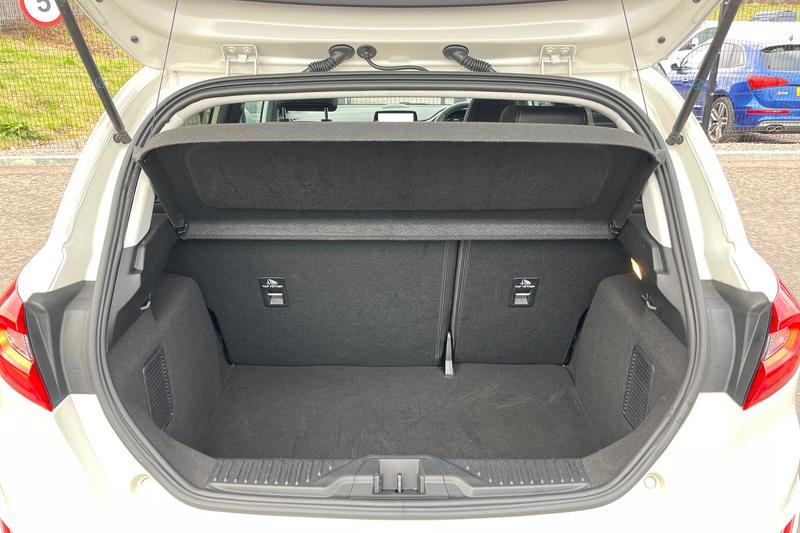 Used Ford Fiesta 2020 for sale - 76266092: Photo 21