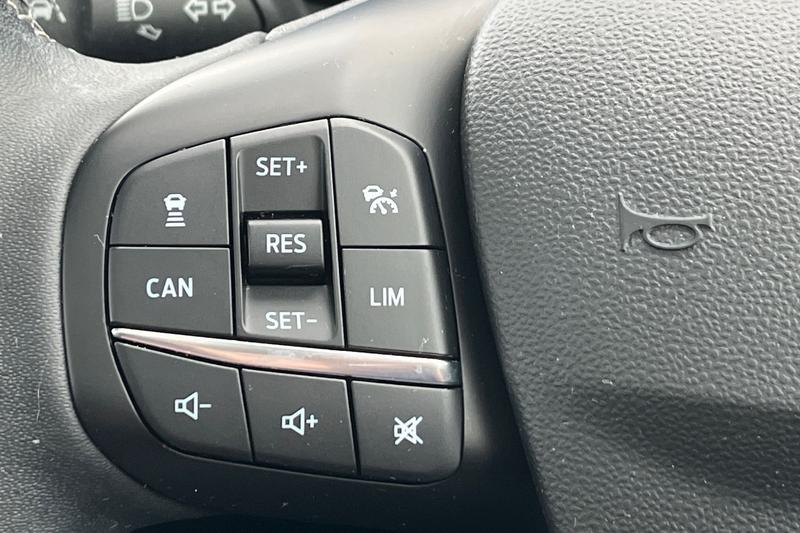 Used Ford Fiesta 2020 for sale - 76266092: Photo 38