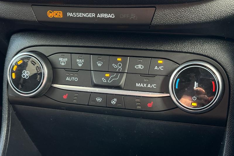 Used Ford Fiesta 2022 for sale - 78152991: Photo 32