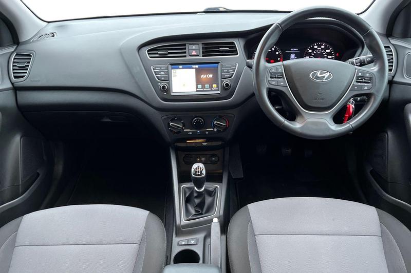 Used Hyundai i20 2020 for sale - 77339925: Photo 10