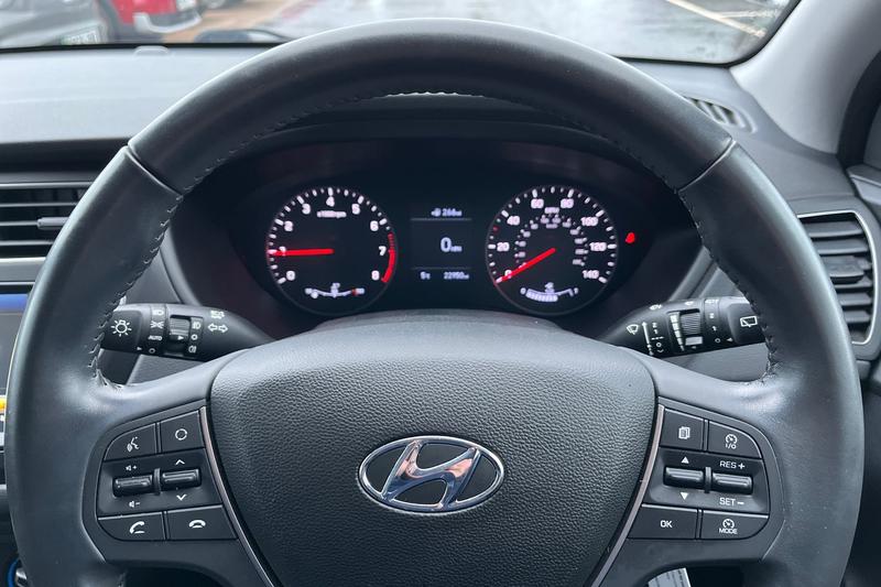 Used Hyundai i20 2020 for sale - 77339925: Photo 12