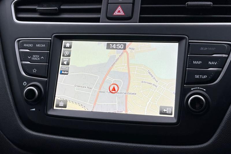 Used Hyundai i20 2020 for sale - 77339925: Photo 26