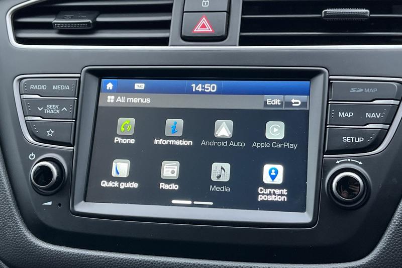 Used Hyundai i20 2020 for sale - 77339925: Photo 27