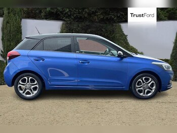 Used Hyundai i20 2020 for sale - 77339925: Photo