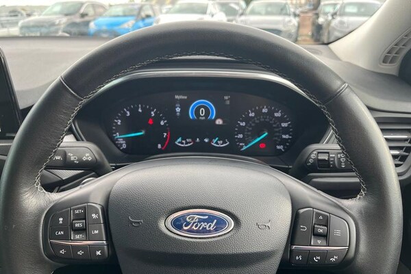 Used Ford Focus 2019 for sale - 76184458: Photo 12