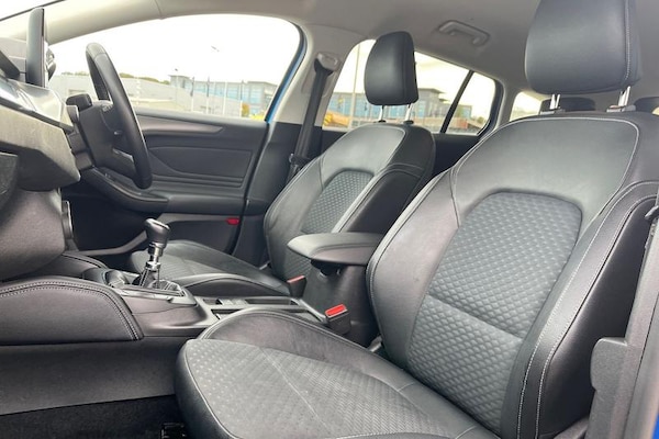 Used Ford Focus 2019 for sale - 76184458: Photo 19