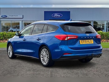 Used Ford Focus 2019 for sale - 76184458: Photo 2
