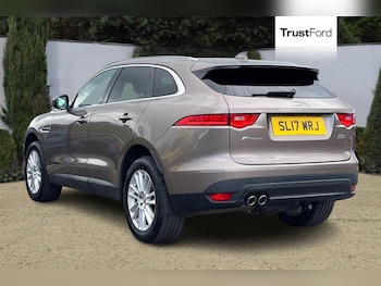 Used Jaguar F-Pace 2017 for sale - 78849810: Photo