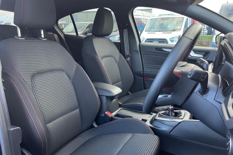 Used Ford Focus 2024 for sale - 76534373: Photo 17