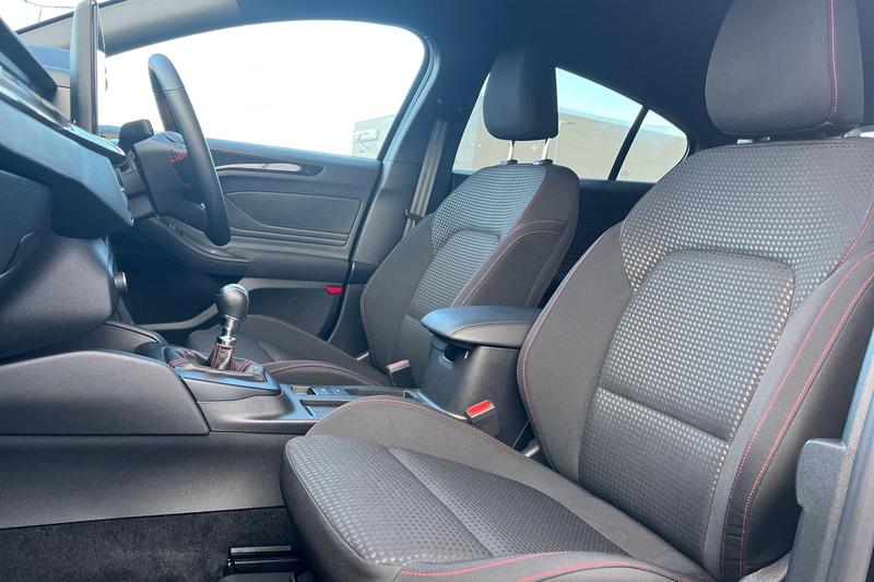 Used Ford Focus 2024 for sale - 76534373: Photo 19