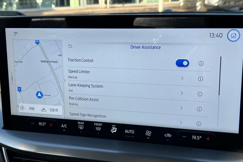 Used Ford Focus 2024 for sale - 76703234: Photo 31