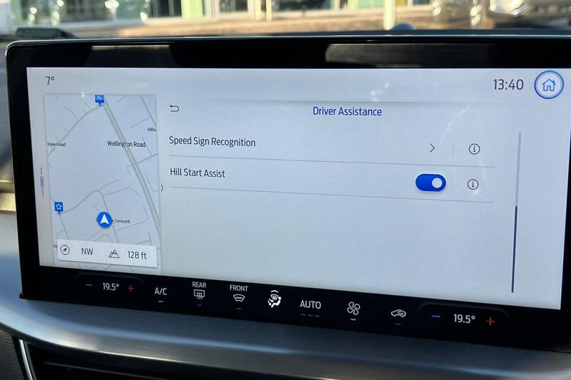 Used Ford Focus 2024 for sale - 76703234: Photo 32