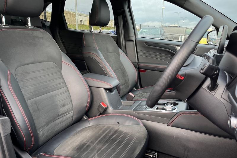 Used Ford Kuga 2023 for sale - 76394220: Photo 17