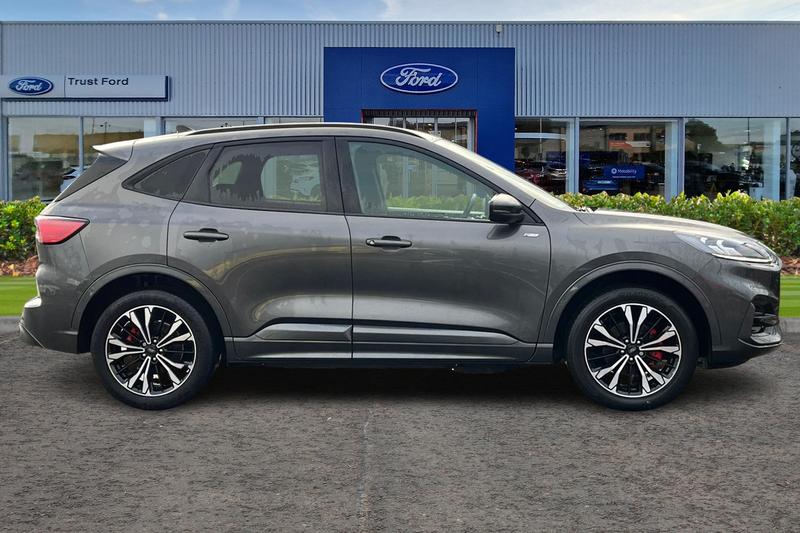 Used Ford Kuga 2023 for sale - 76394220: Photo 3