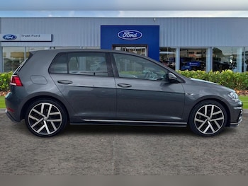 Used Volkswagen Golf 2018 for sale - 79548802: Photo