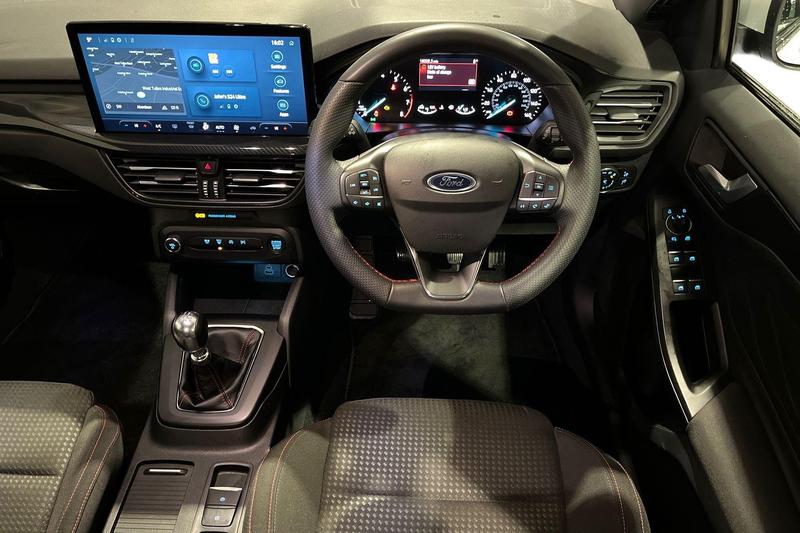 Used Ford Focus 2024 for sale - 76716384: Photo 11