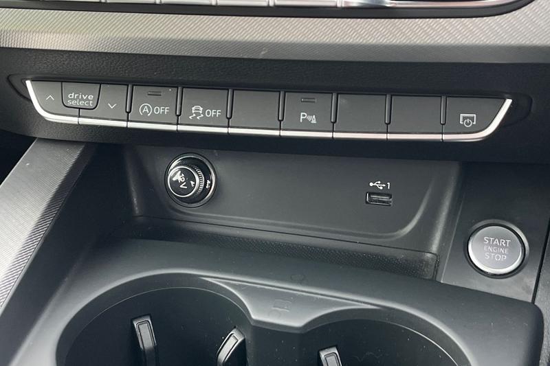 Used Audi A4 2020 for sale - 77965965: Photo 34