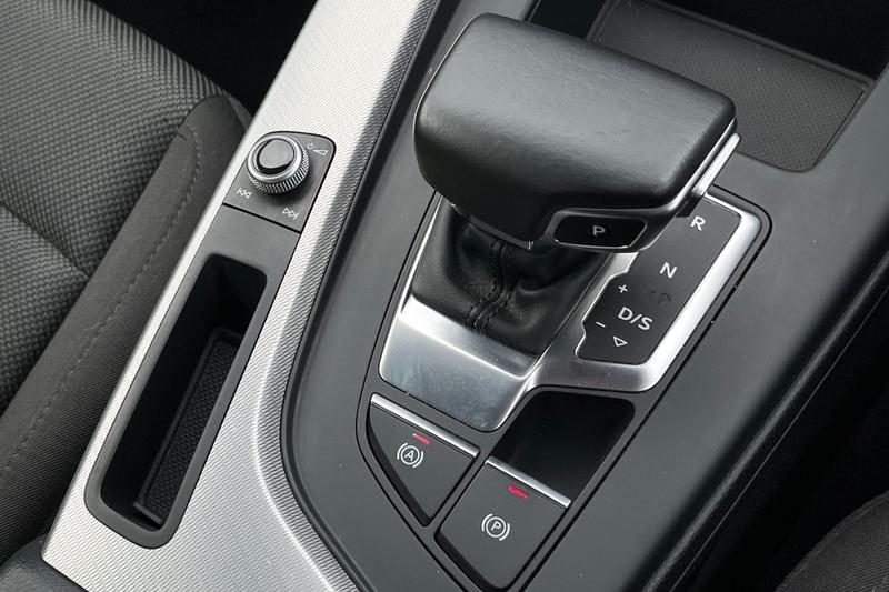 Used Audi A4 2020 for sale - 77965965: Photo 36