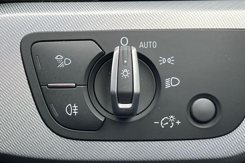 Used Audi A4 2020 for sale - 77965965: Photo 40