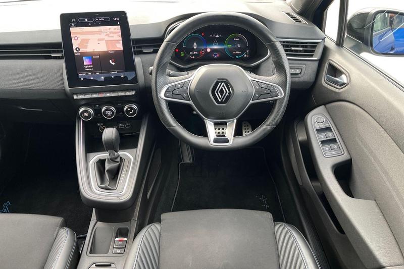 Used Renault Clio 2024 for sale - 77918604: Photo 11