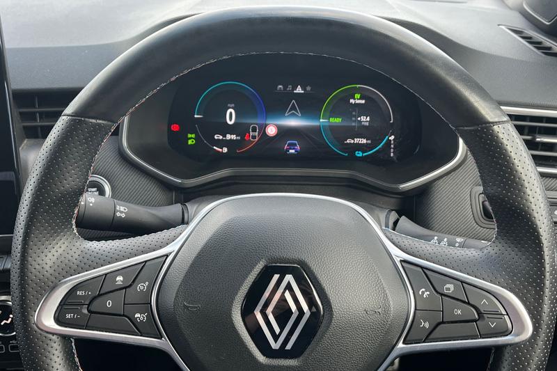 Used Renault Clio 2024 for sale - 77918604: Photo 12