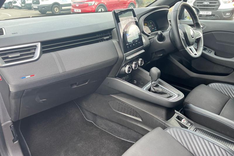 Used Renault Clio 2024 for sale - 77918604: Photo 18