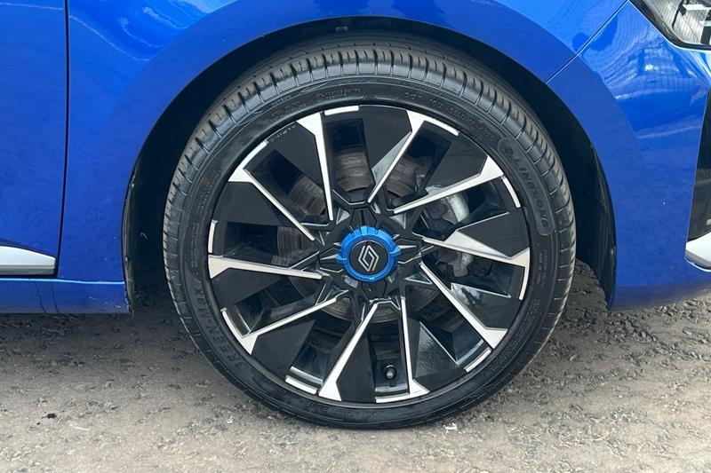 Used Renault Clio 2024 for sale - 77918604: Photo 8