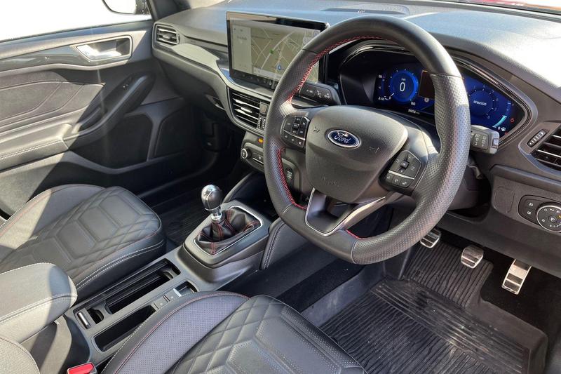 Used Ford Focus 2023 for sale - 78073743: Photo 9