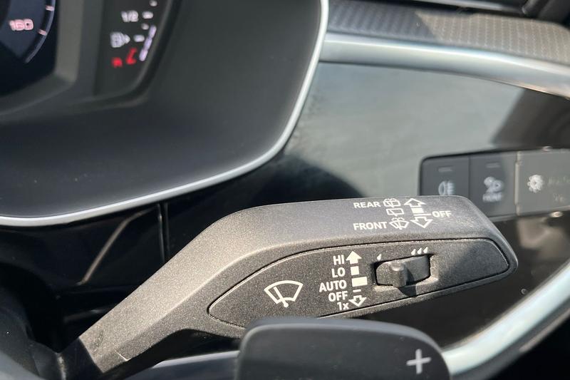 Used Audi Q3 2019 for sale - 76209468: Photo 15