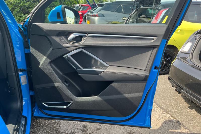 Used Audi Q3 2019 for sale - 76209468: Photo 31