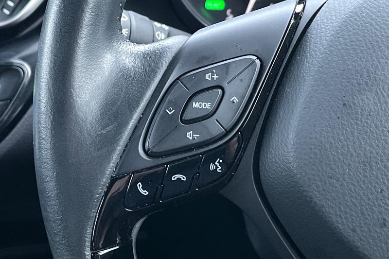 Used Toyota C-HR 2021 for sale - 77186878: Photo 38