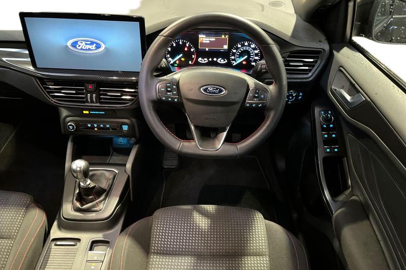 Used Ford Focus 2024 for sale - 76684897: Photo 11