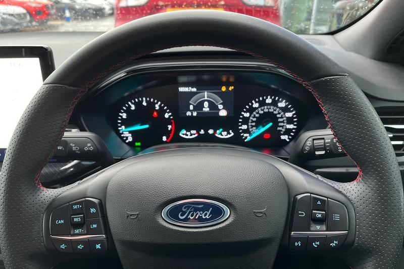 Used Ford Focus 2024 for sale - 76684897: Photo 12