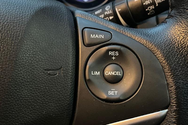 Used Honda Jazz 2018 for sale - 76716380: Photo 34