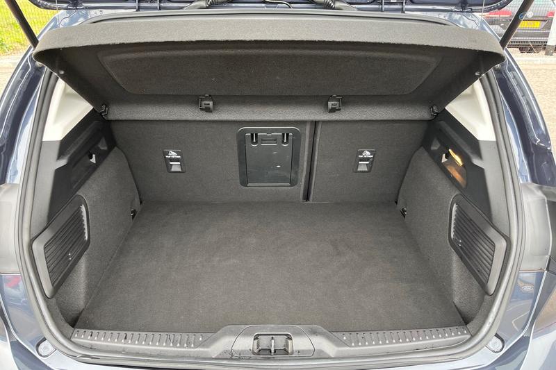 Used Ford Focus 2020 for sale - 76359701: Photo 21