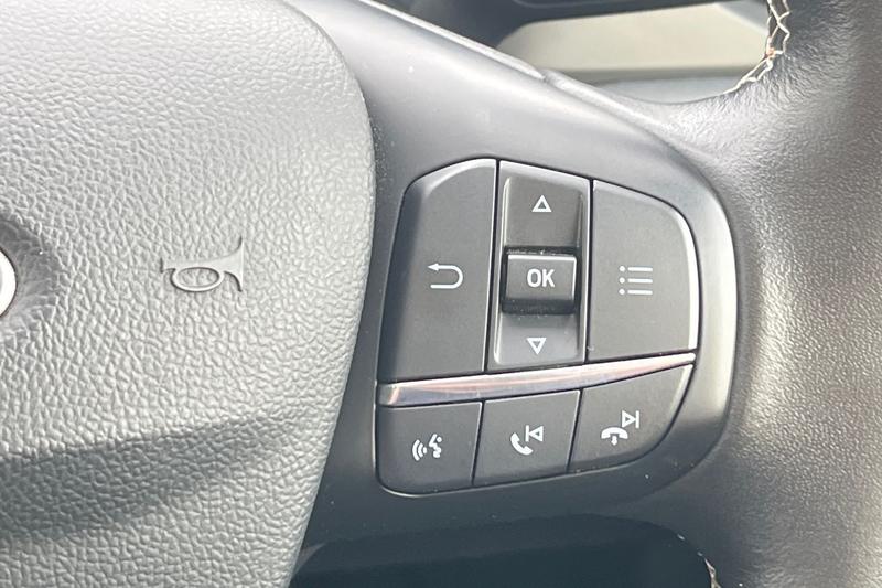 Used Ford Focus 2020 for sale - 76359701: Photo 39