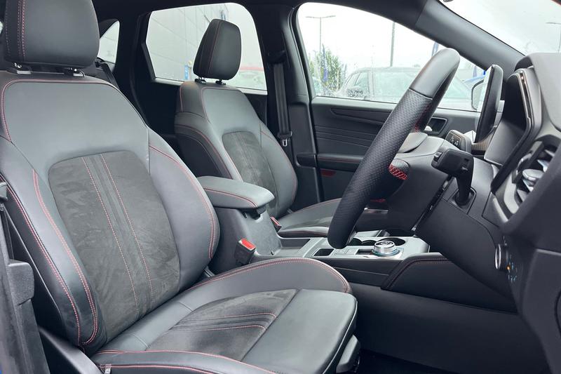 Used Ford Kuga 2025 for sale - 77462565: Photo 17