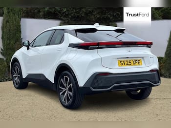 Used Toyota C-HR 2025 for sale - 79802681: Photo