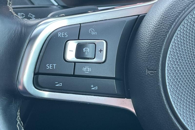 Used Volkswagen Tiguan 2019 for sale - 78152989: Photo 38