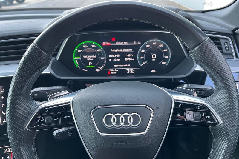 Used Audi e-tron 2020 for sale - 77733164: Photo 12