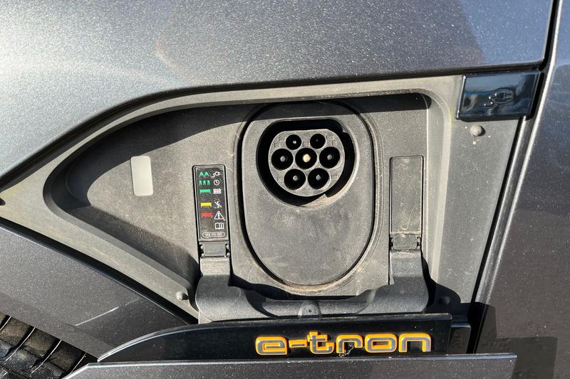 Used Audi e-tron 2020 for sale - 77733164: Photo 24