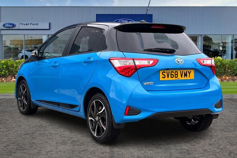 Used Toyota Yaris 2018 for sale - 76146799: Photo 2